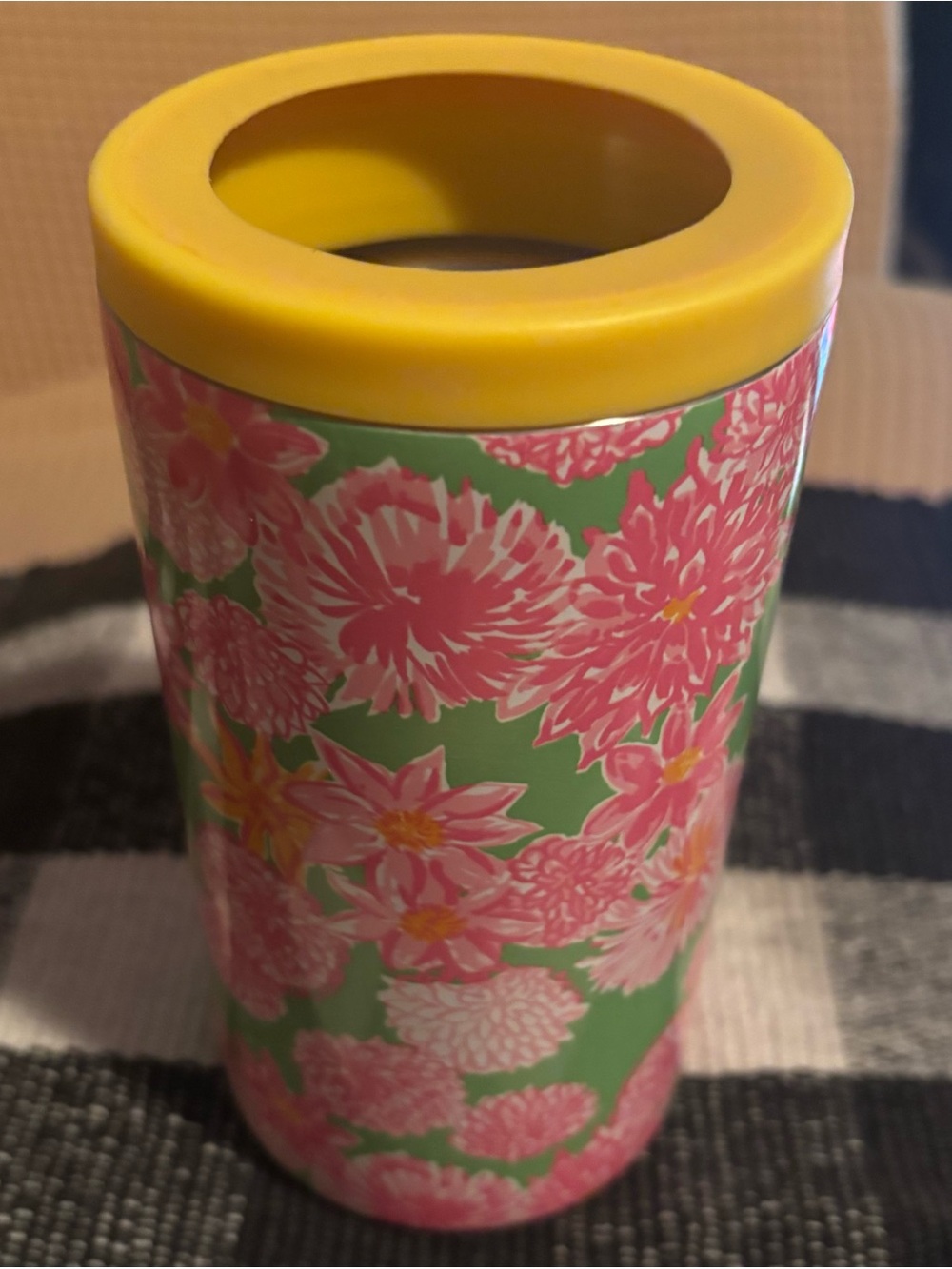 Brand New Lilly Pulitzer Pink Floral Slim Can Insulator